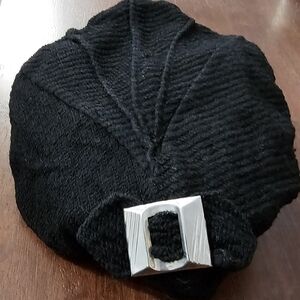 Vintage 1940 Black Knit Beret with Silver Buckle